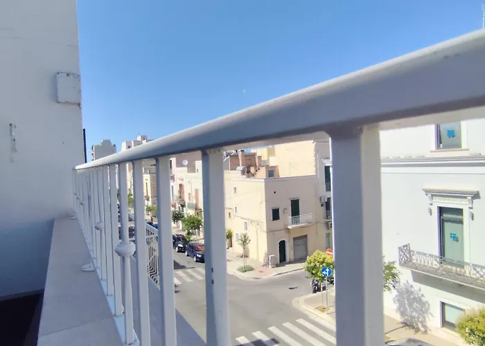 アパート Casa Chiara モノーポリ